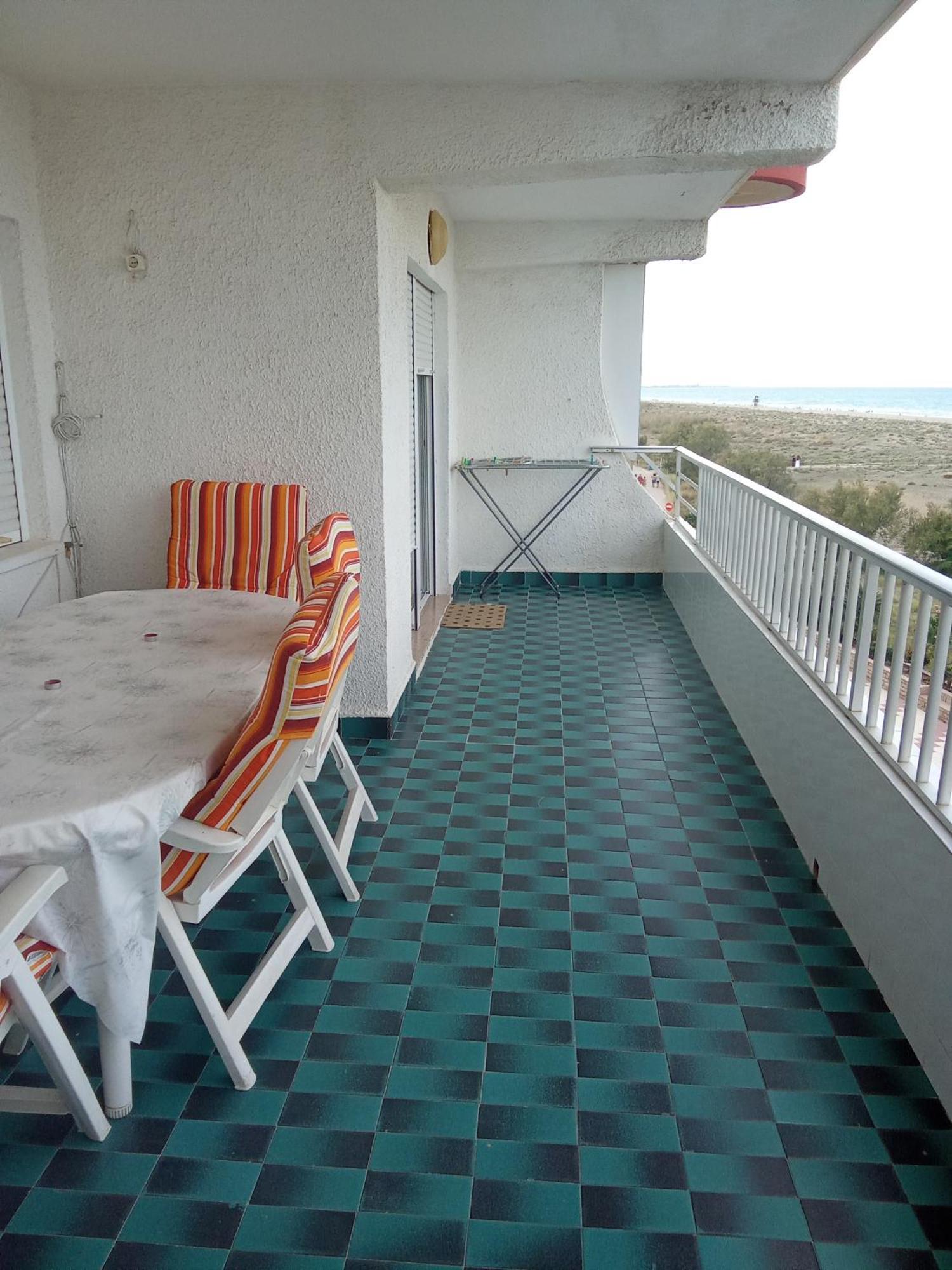 Apartamento Tradicional Канет-де-Беренгер Экстерьер фото