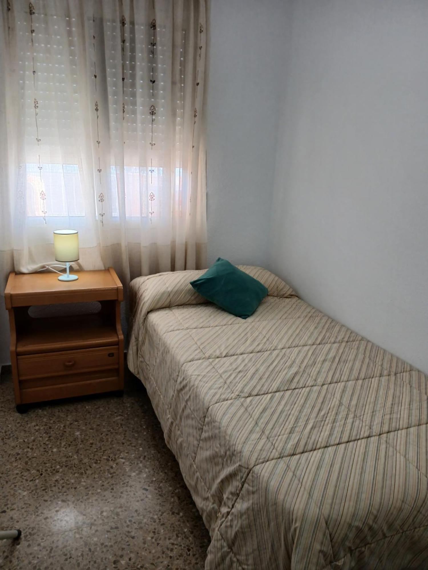 Apartamento Tradicional Канет-де-Беренгер Экстерьер фото